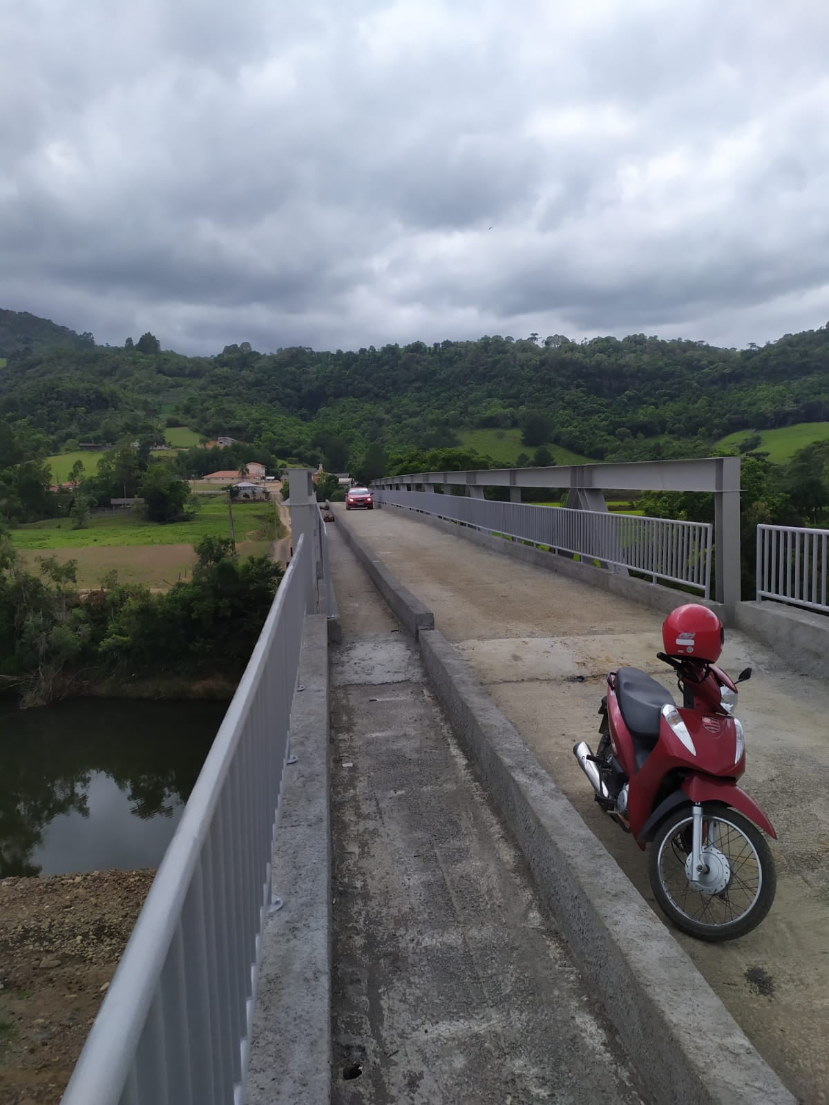 VEREADORA VOLTA A SUGERIR POSTES DE ILUMINAÇÃO NOS ACESSOS E PONTES DE SÃO WENDELINO E PASSO DA LIMEIRA